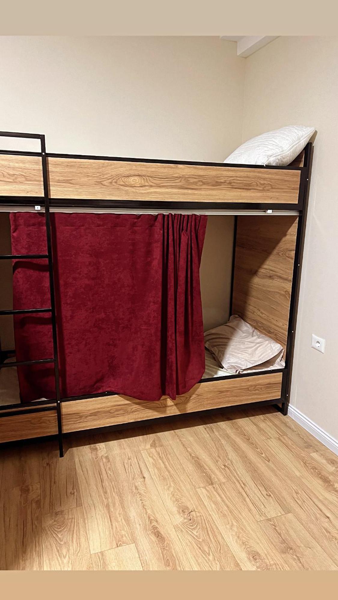 Hostel Chilli Тирана Экстерьер фото