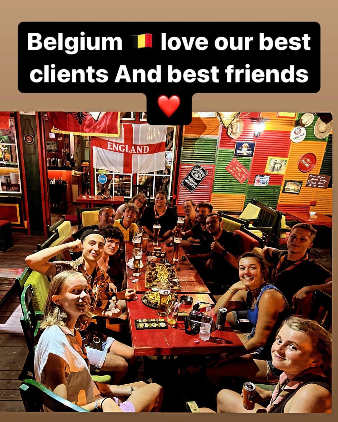 Hostel Chilli Тирана Экстерьер фото