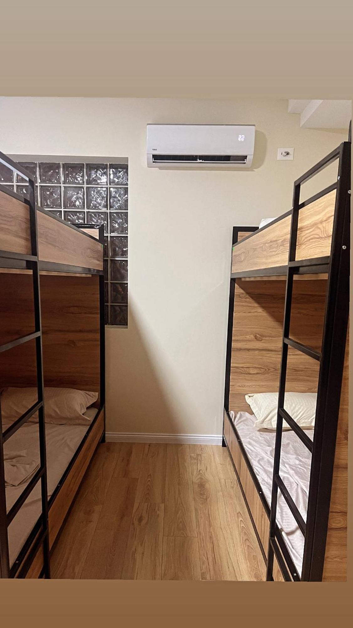 Hostel Chilli Тирана Экстерьер фото