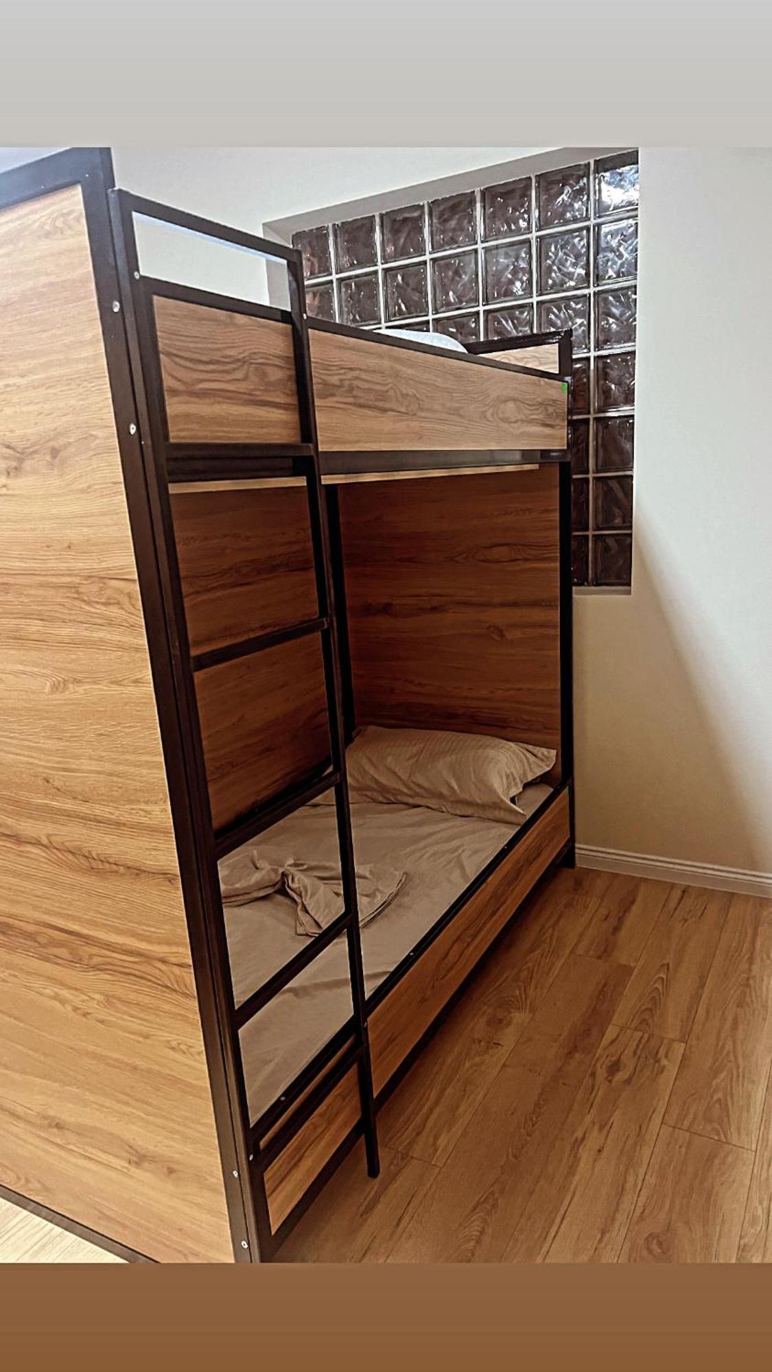 Hostel Chilli Тирана Экстерьер фото