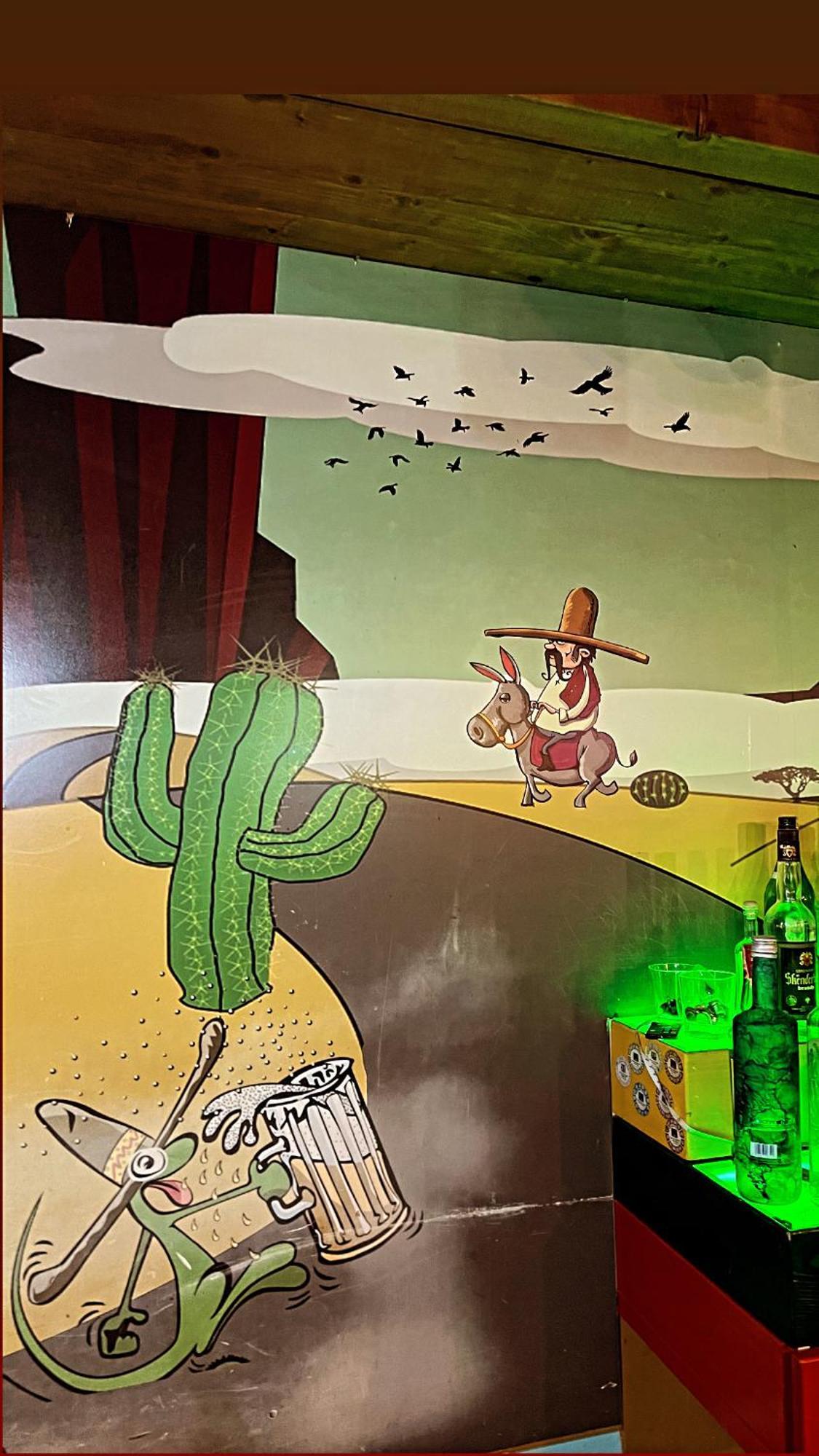 Hostel Chilli Тирана Экстерьер фото