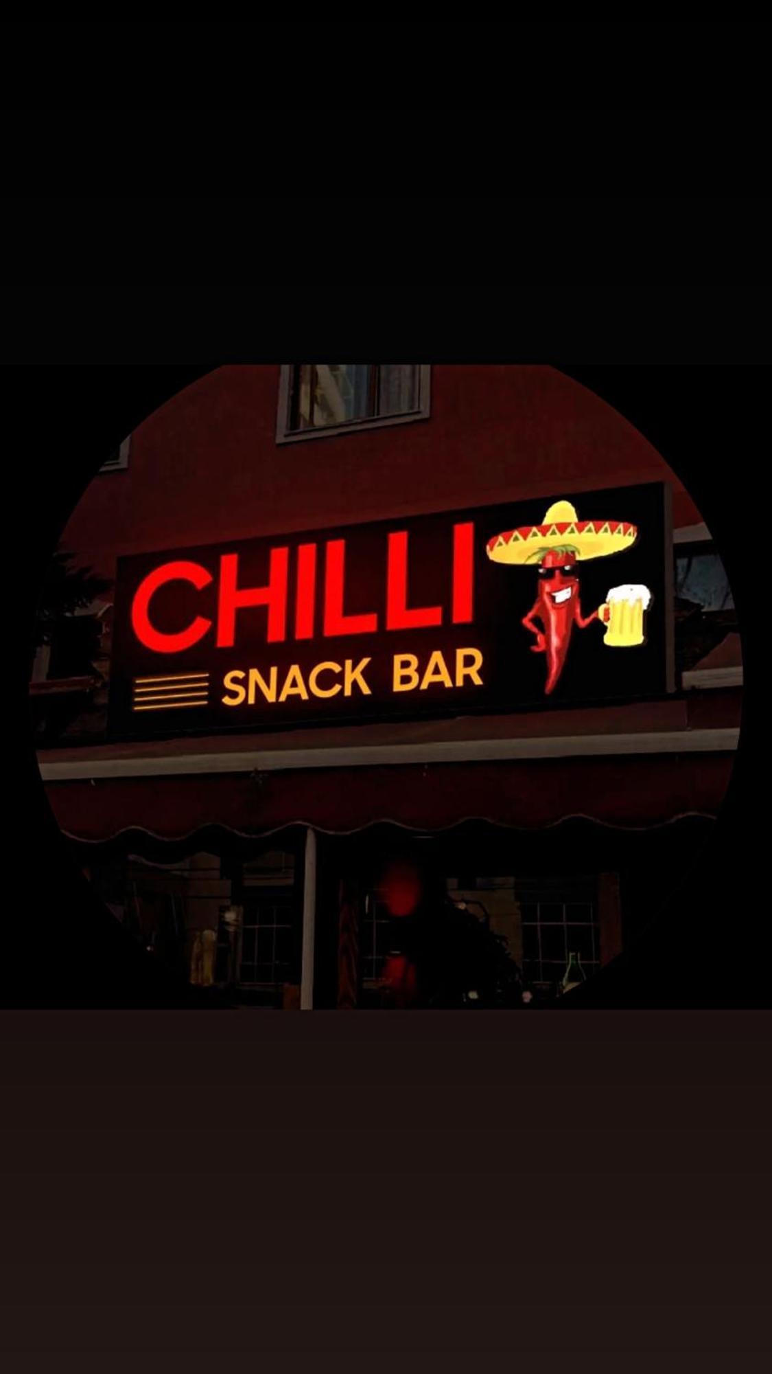 Hostel Chilli Тирана Экстерьер фото